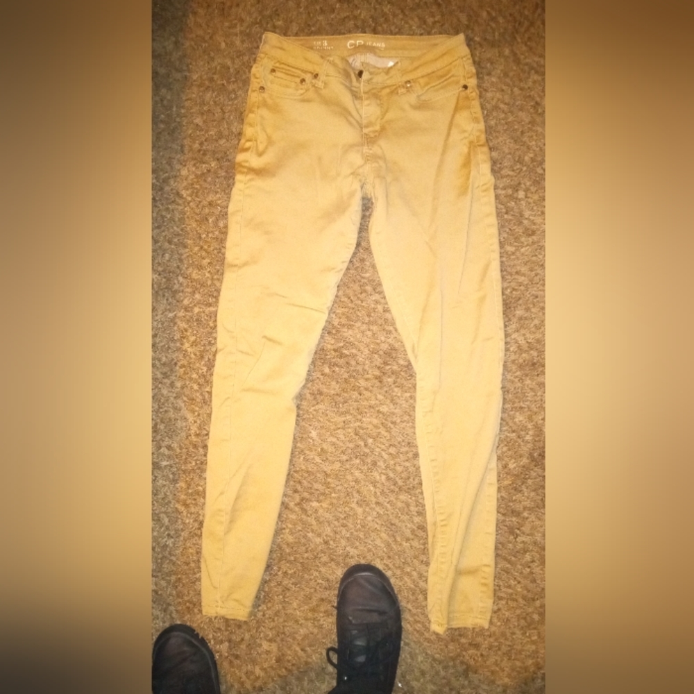 Khaki jeans
